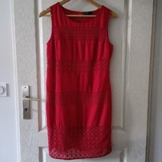 Robe rouge T.38