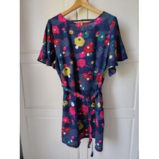Robe manches courtes...