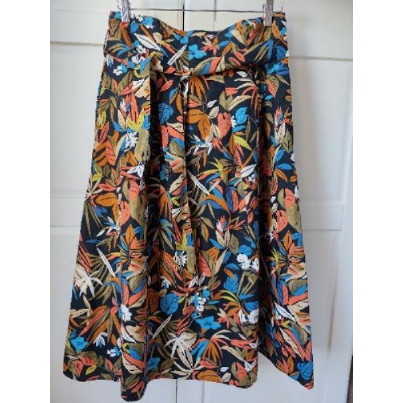 Jupe bleu marine avec fleurs, taille 40, Caroll 