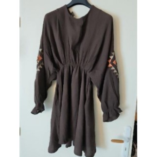 Robe crêpe marron T.U