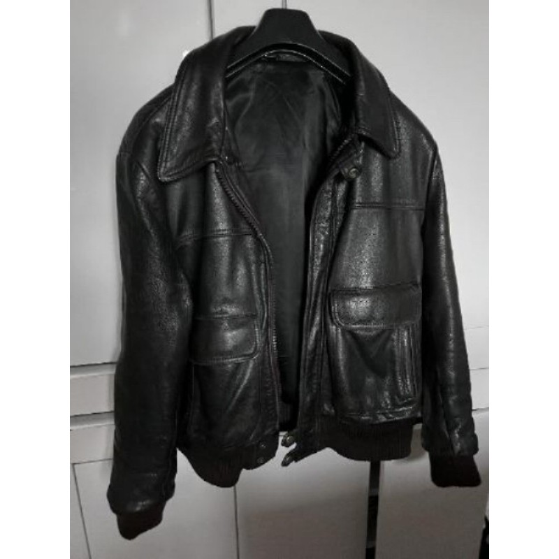 Blouson en cuir, marron foncé noir, très bon état général