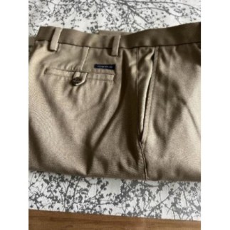 Pantalon Marque DOCKERS neuf , taille 34 x 32