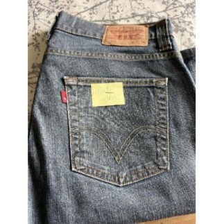 De la marque Levi Strauss,...