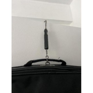Portant  voyage pour costume, très bon état, Marque Delsey, couleur noir