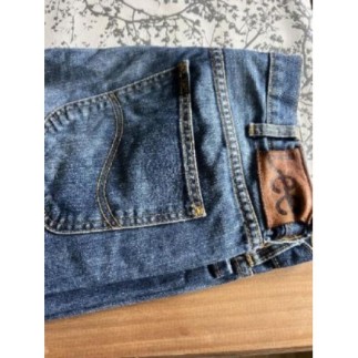 Jean Lee Cooper, taille 33/34