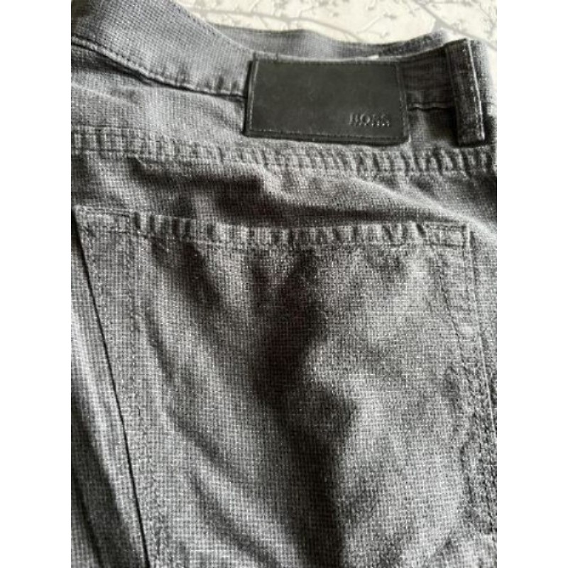 Pantalon gris, marque Hugo, boss, taille 36/34