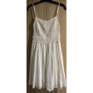 Robe d'été à fine bretelles...
