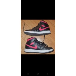 Paire de speakers Jordan 1...