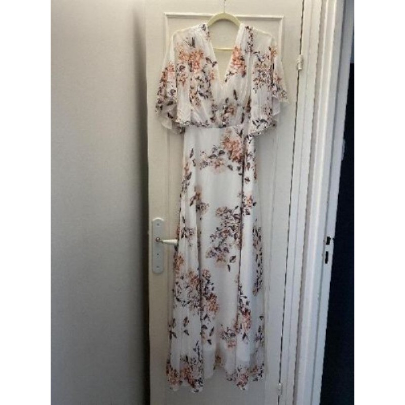 Robe longue blanche fleurie taille L 