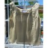Petit haut sans manches vert amande taille 38  " un.jour ailleurs "
