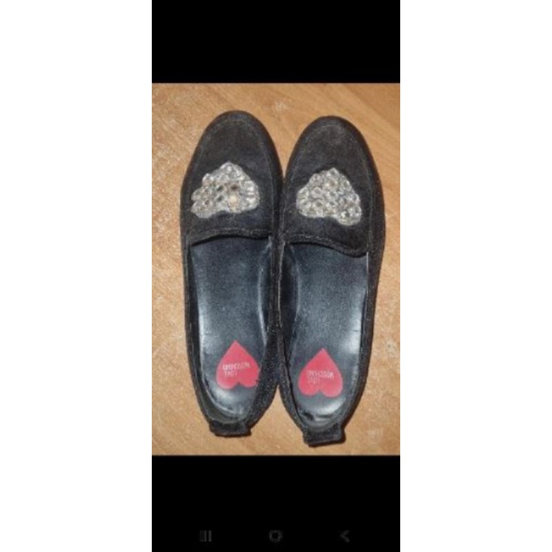 Ballerines noires en velours T36 Love Moschino