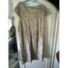 Robe beige à fleurs bleue taille 46 lin
