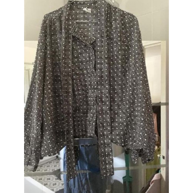 Chemisier, noir et blanc, taille 40