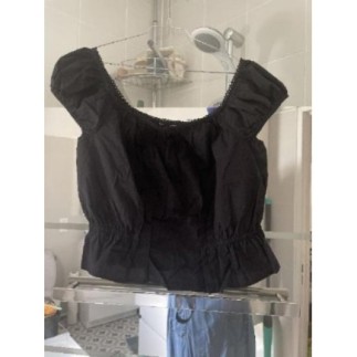 Haut noir, taille 44
