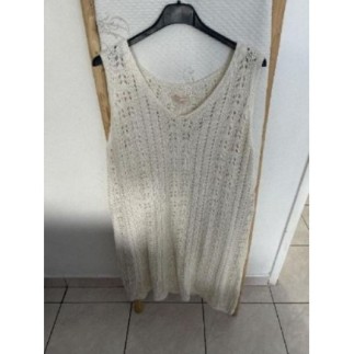 Robe en crochet beige mi...