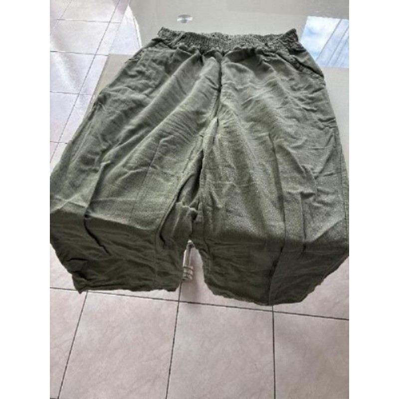 Pantalon kaki en coton taille 42 