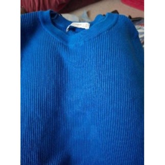 Pull bleue stradivarius...