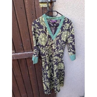CR - Robe marron/vert - La...