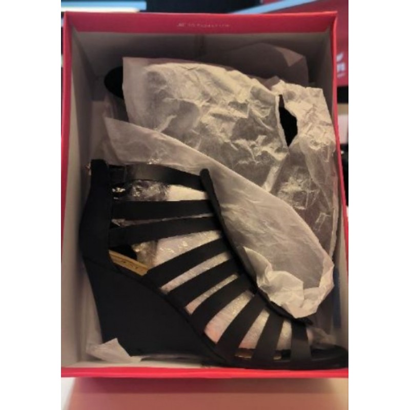 Sandales noires à talons " jusfab" Neuve 39