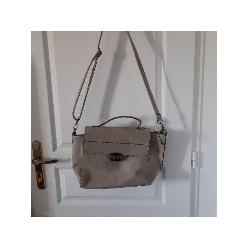 Sac à main taupe multi poches int bandouillière