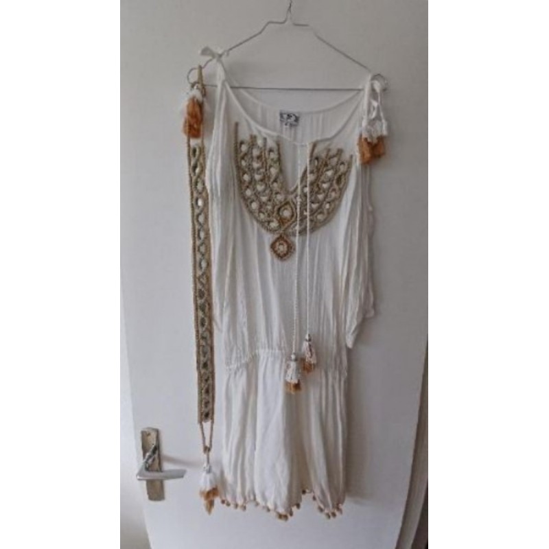 Combi short blanche brode + ceinture TM 