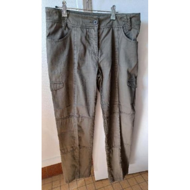 Pantalon Naf Naf kaki T38