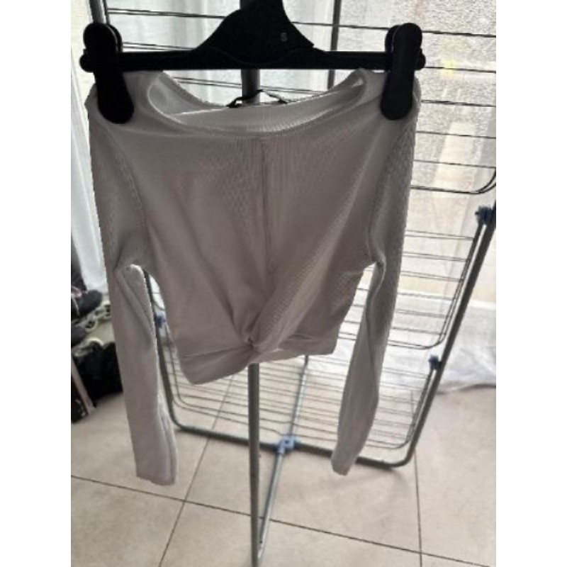 Top Pull and Bear taille XS