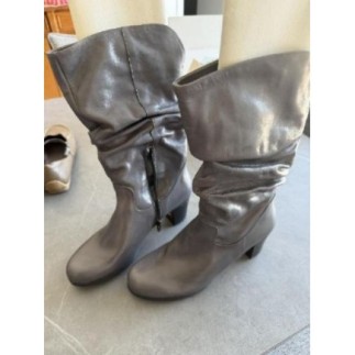 Botte femme neuves noire...