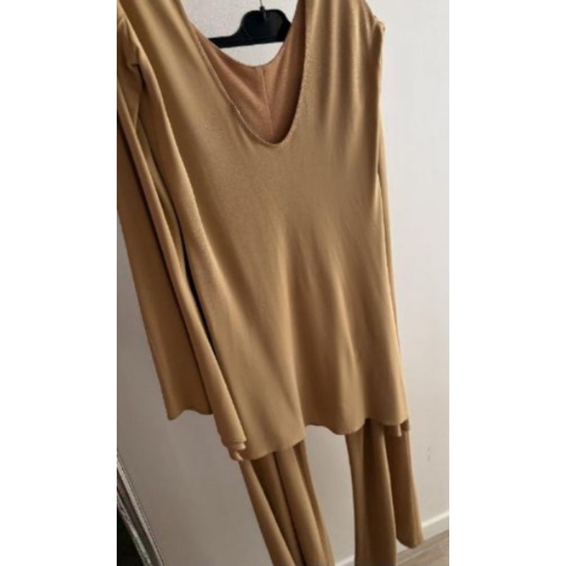Ensemble amazone