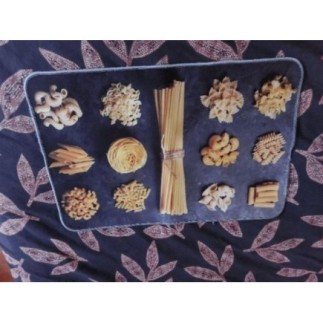 Tapis cuisine motif pâtes 