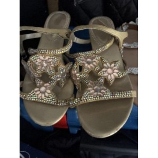 Nus pieds talons strass