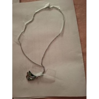 Collier et pendentif bateaux