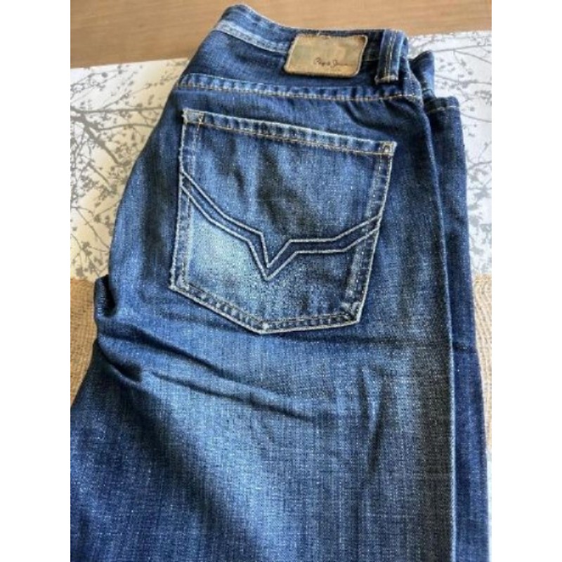 Jean de la marque PP, jean brut, taille 42 44