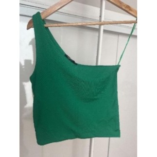 Top vert asymetrique taille M 
