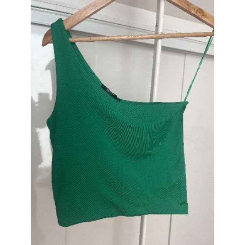 Top vert asymetrique taille M 