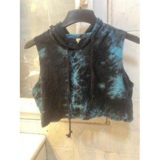 crop-top noir et bleu à...