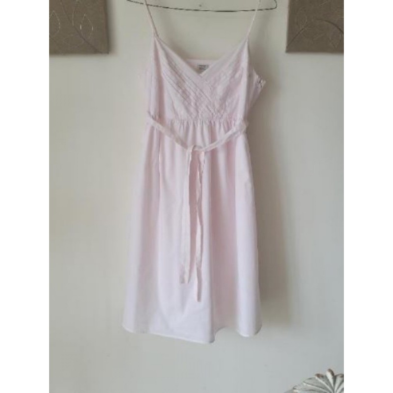 Robe rose pâle à bretelles100%coton. Doublure. Marque ESPRIT. Taille 38