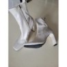 Bottines écru. Fermeture éclair.Talons 10 cm. Marque Zara. 38