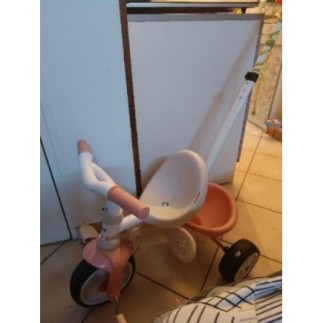 Tricycle Smoby quasi neuf