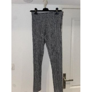 Pantalon carreaux noir et...