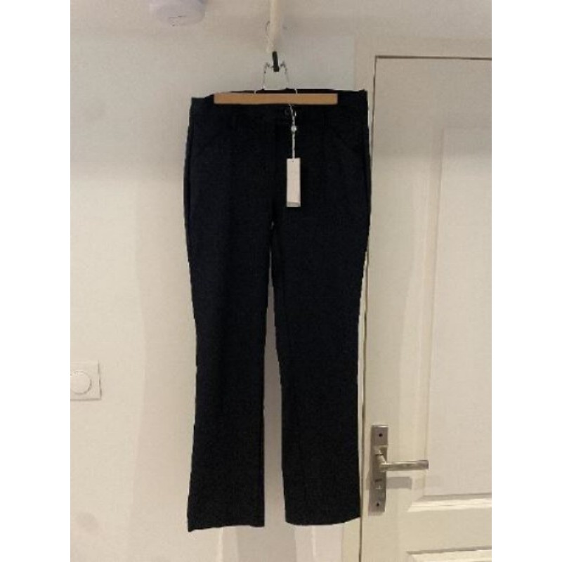Pantalon noir taille 36 tout neuf