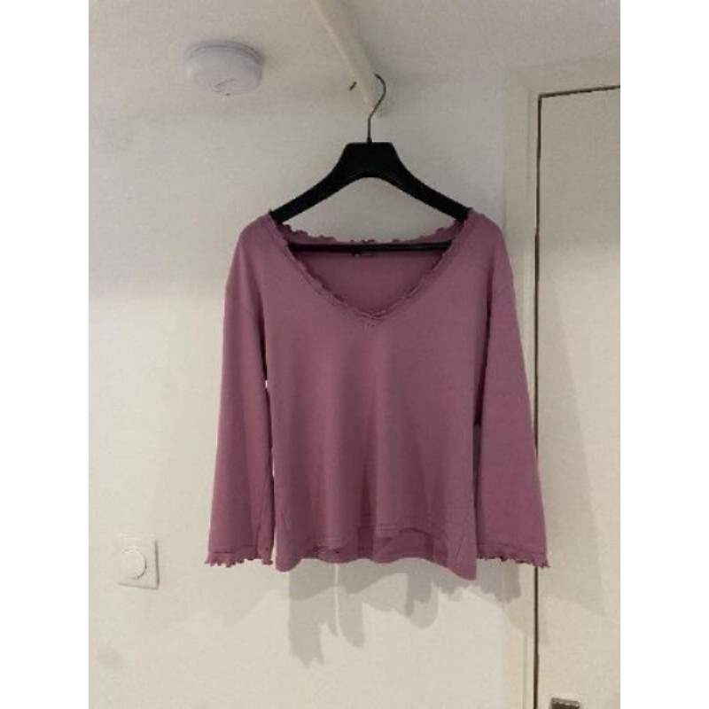 Haut rose taille 38