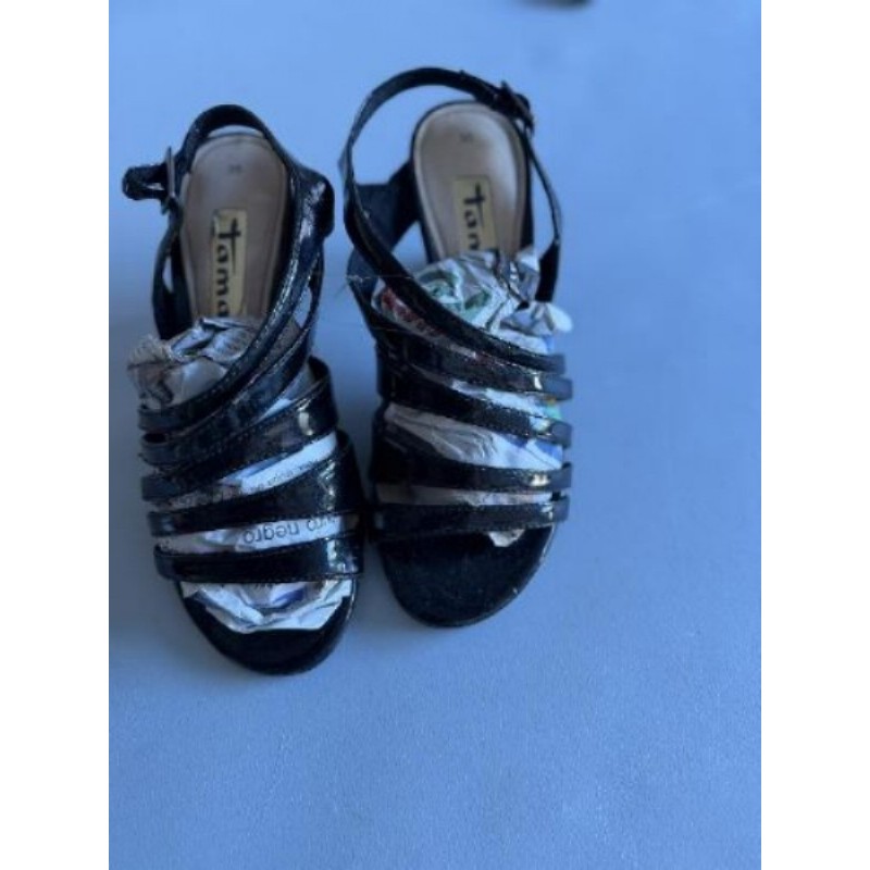 SANDALE TAILLE 35 NOIR