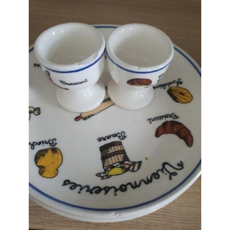3 assiettes/2 coquetiers