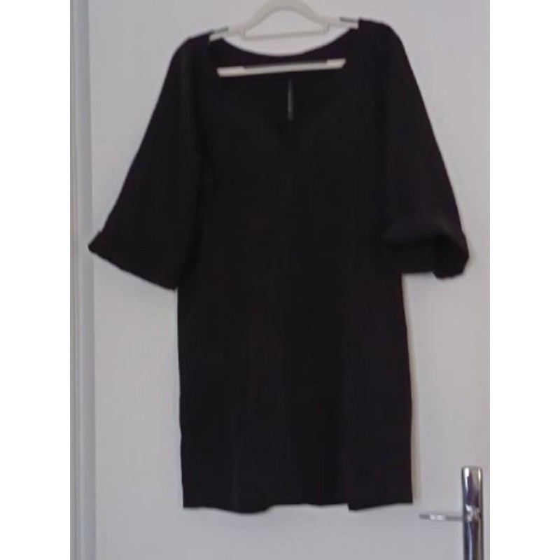TUNIQUE NOIR TAILLE UNIQUE