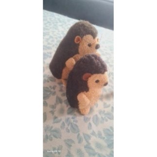 Lot de 2 hérissons en peluche