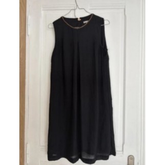 H&M - Robe mi-longue noire,...