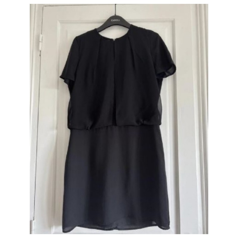 MAISON SCOTCH - Robe mi-longue noire, fluide et légère, zippée dans le dos - Taille 2 