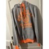 Sweat, gris, clair et orange fluo