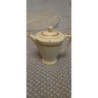 Cafetière ou théière ancienne en porcelaine 